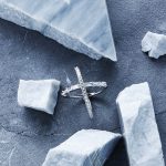Luxuriate Cross BG Ring V3