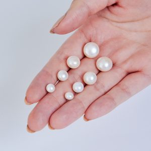 Fresh Pearl Earring
