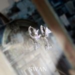 Opposite Arrow Huggie Earring